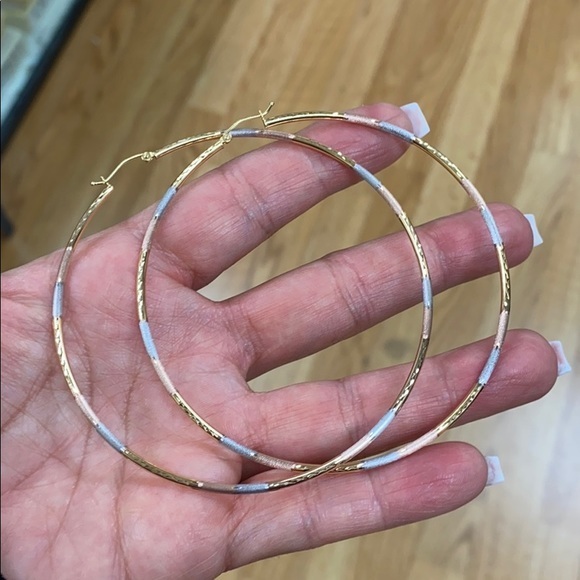 3” inches large 14k yellow Gold Hoop Earrings - Picture 1 of 6